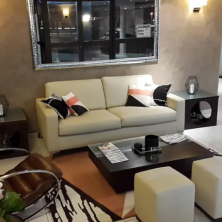 Le Collier Hotel Antibes