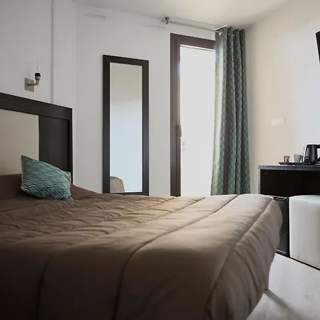 Le Collier 3* Antibes