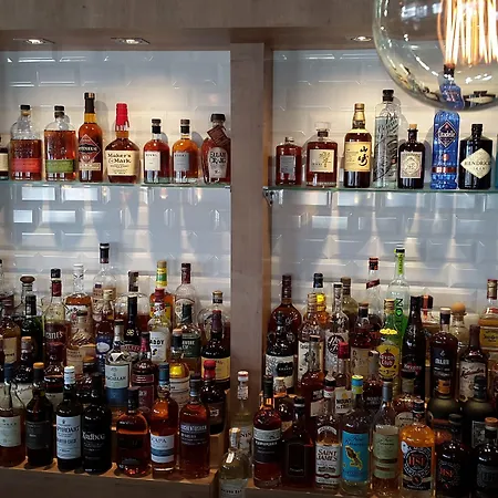 Le Collier Hotel Antibes