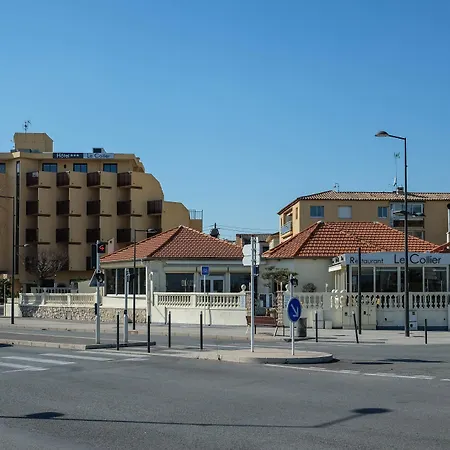Le Collier מלון