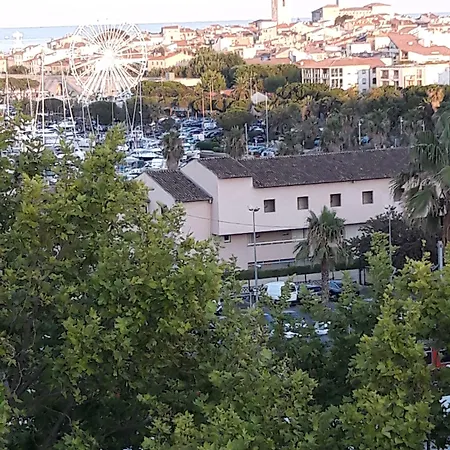 Le Collier Hotel Antibes