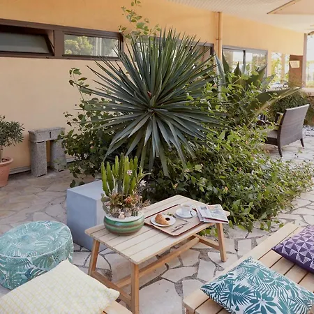 Hotel Le Collier Antibes