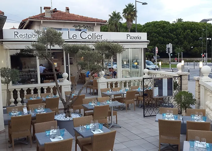 Le Collier Hotel 3*